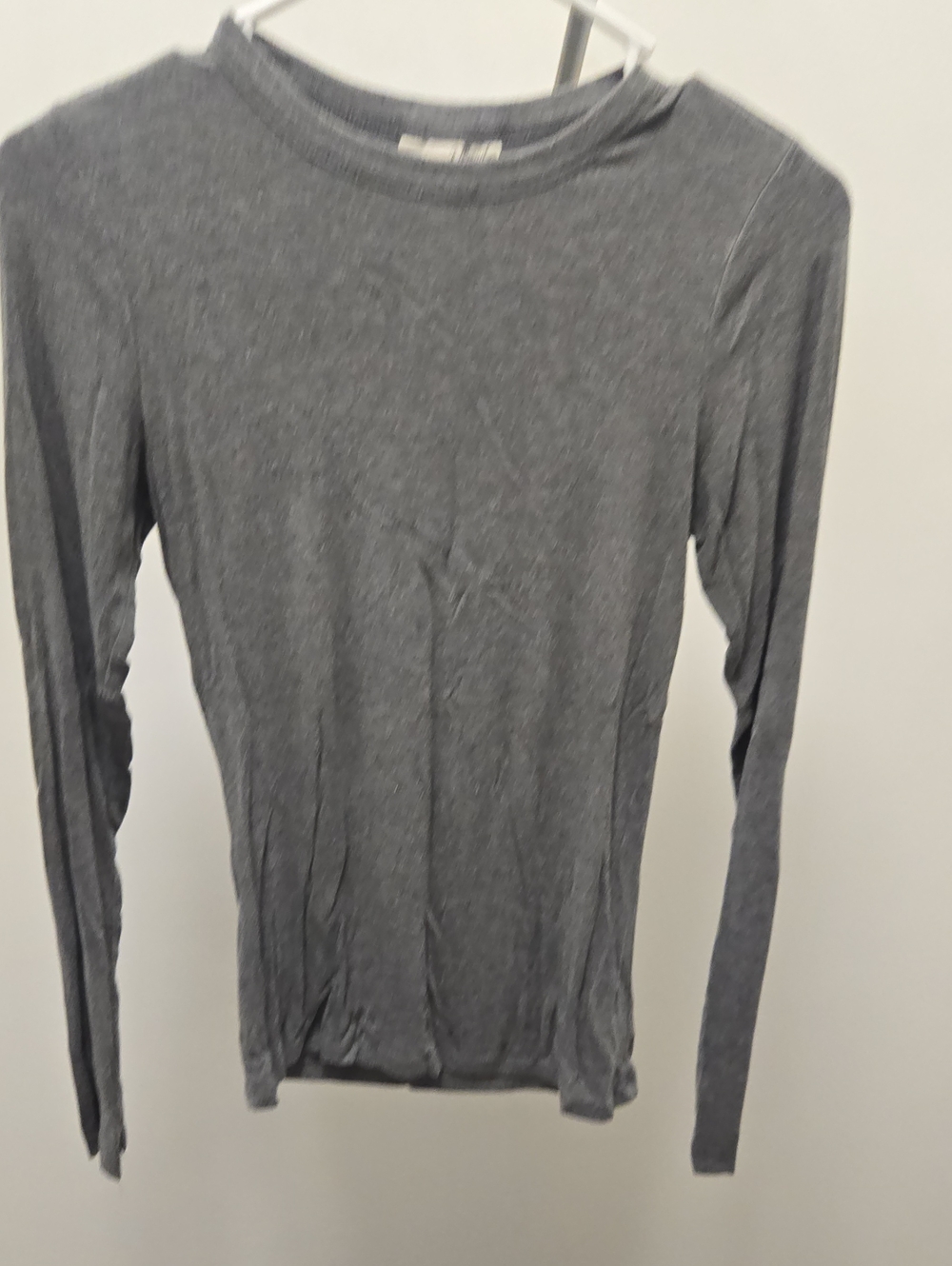 Long Sleeve Crewneck Top in Charcoal Gray